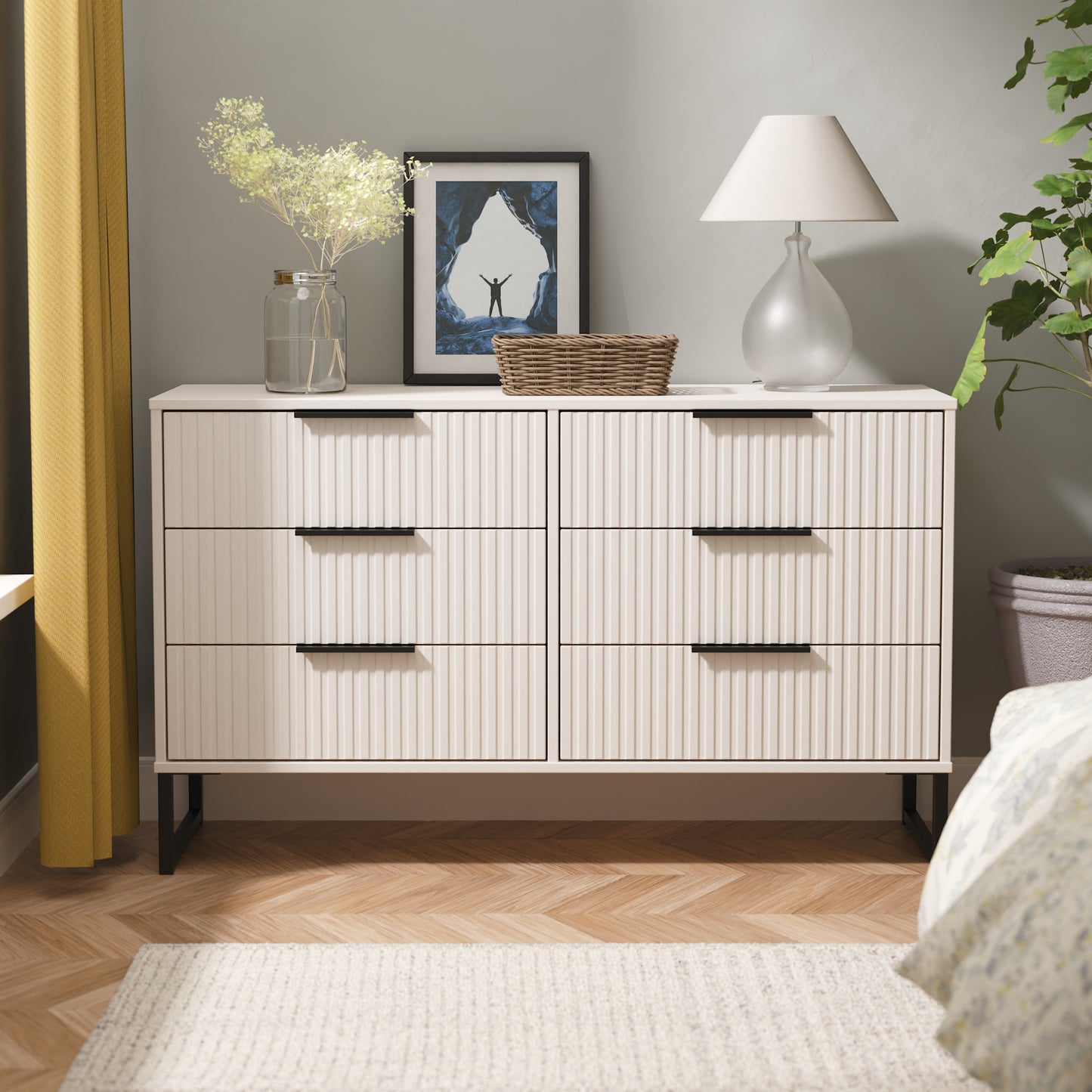 Fluted 6 Drawer Midi