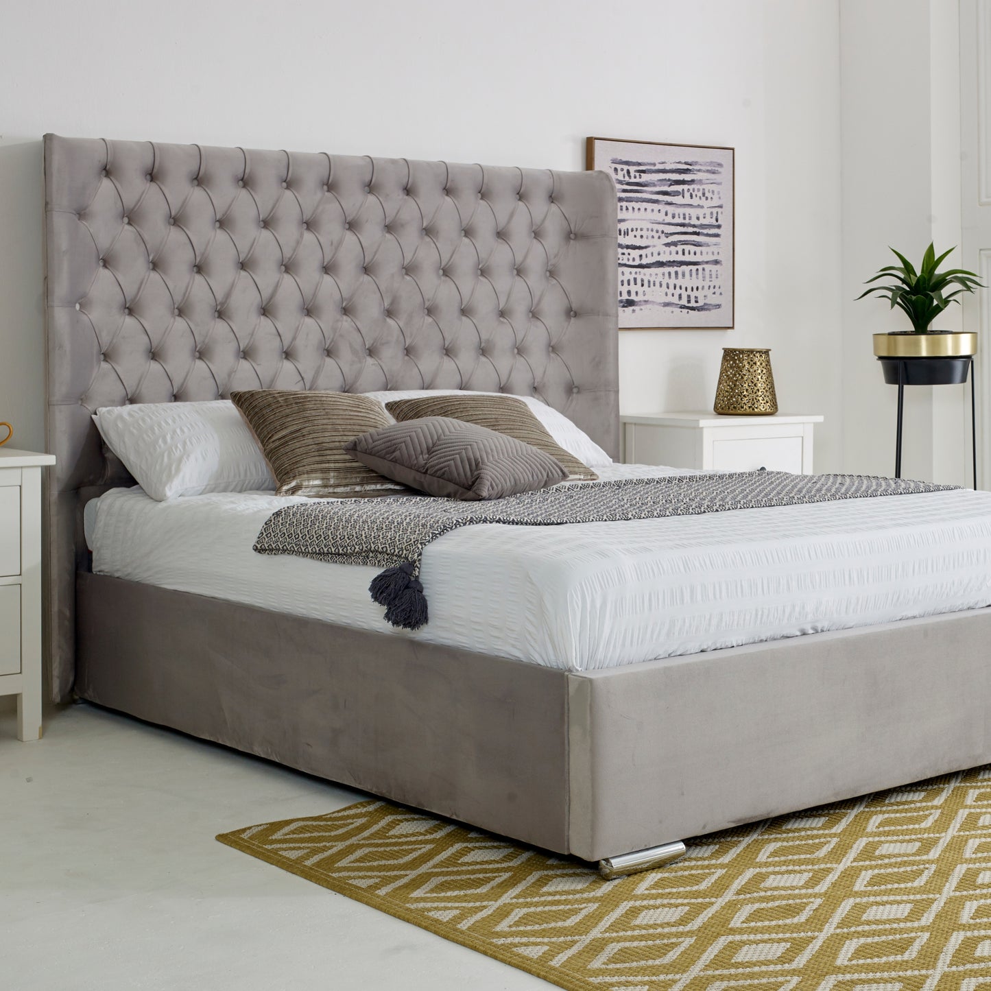 Woodbury Bed