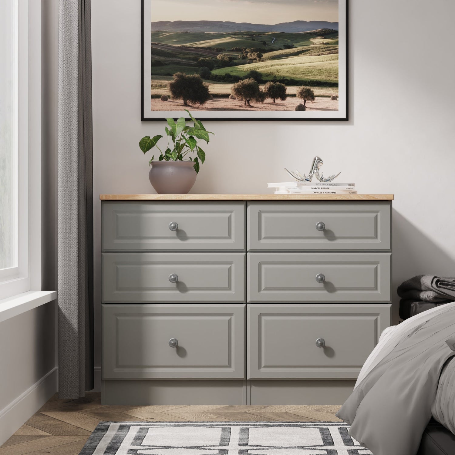 Chest of Drawers