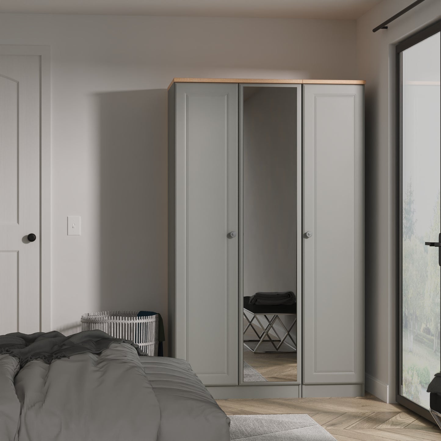 Norfolk Triple Mirror Robe