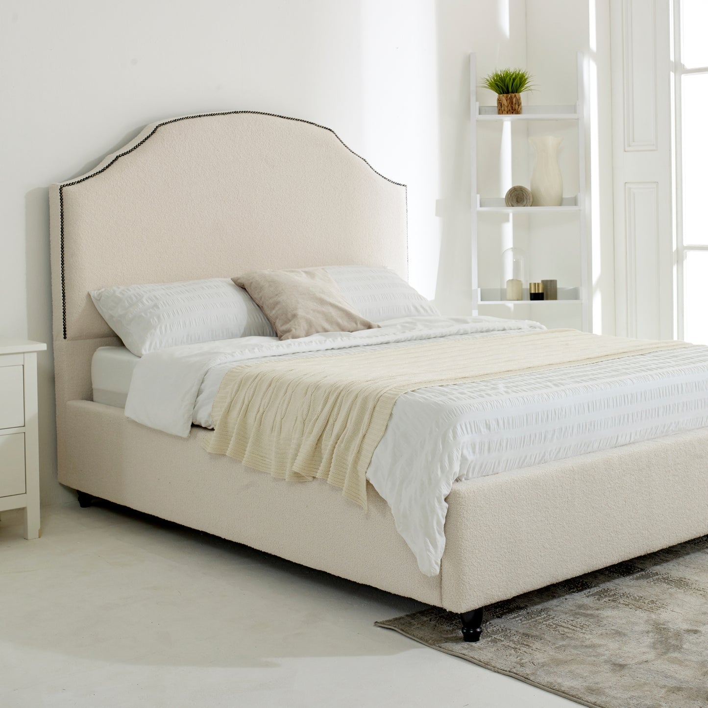Sareer Bed