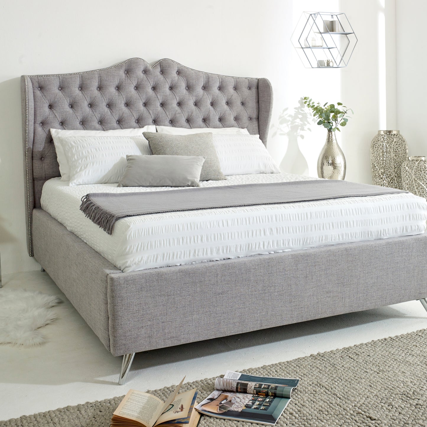 Victoria Bed